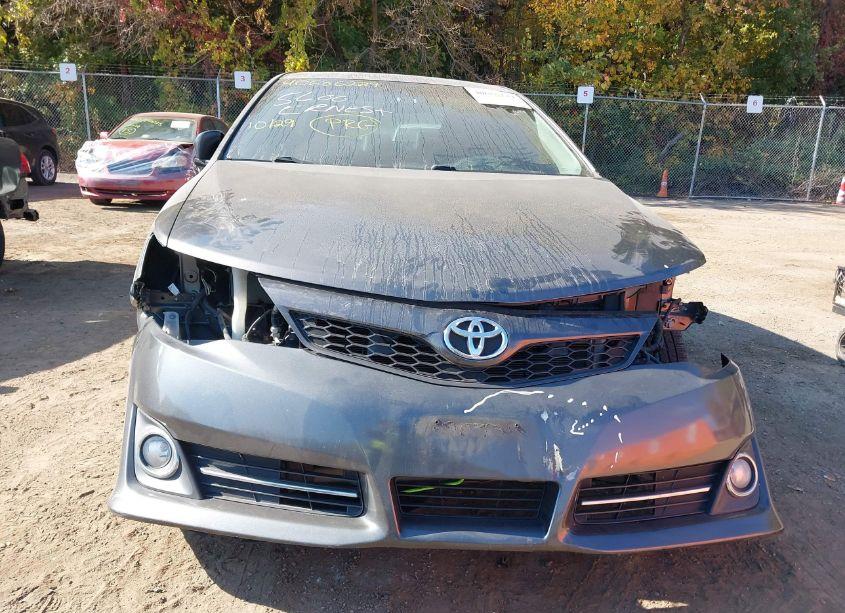 Photo 13 of 2012 Toyota Camry SE (VIN 4T1BF1FK4CU117093)