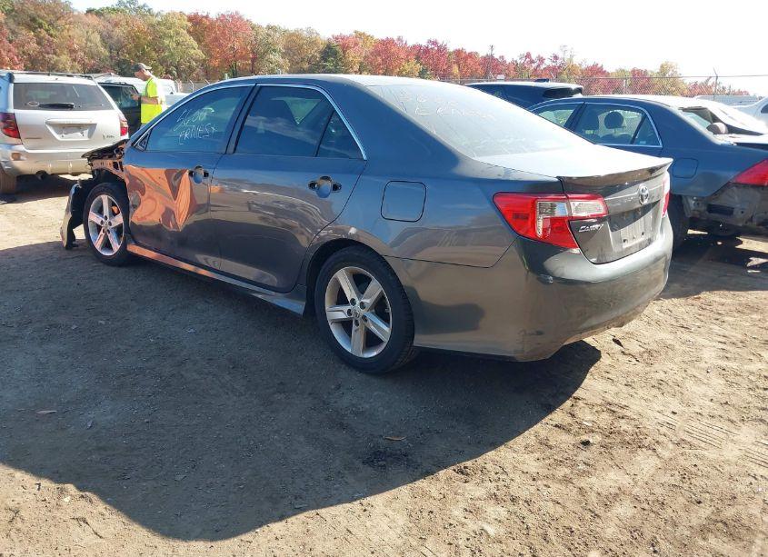 Photo 3 of 2012 Toyota Camry SE (VIN 4T1BF1FK4CU117093)