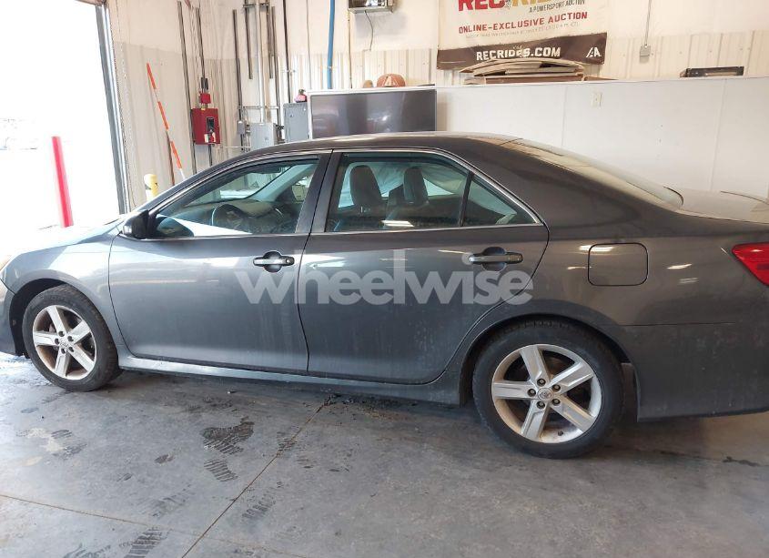 Photo 14 of 2012 Toyota Camry SE (VIN 4T1BF1FK4CU122018)