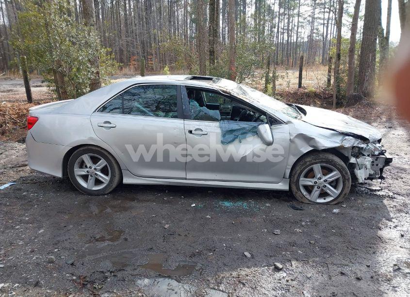 Photo 14 of 2012 Toyota Camry SE (VIN 4T1BF1FK4CU125016)