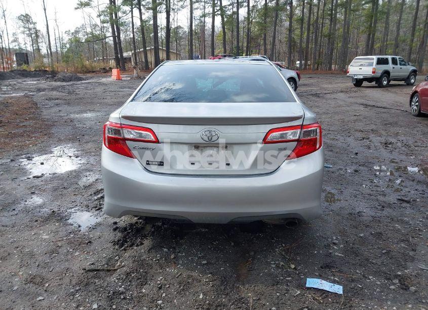 Photo 17 of 2012 Toyota Camry SE (VIN 4T1BF1FK4CU125016)