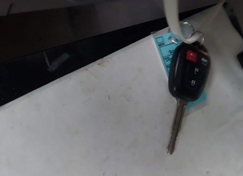 Photo 11 of 2012 Toyota Camry XLE (VIN 4T1BF1FK4CU147209)