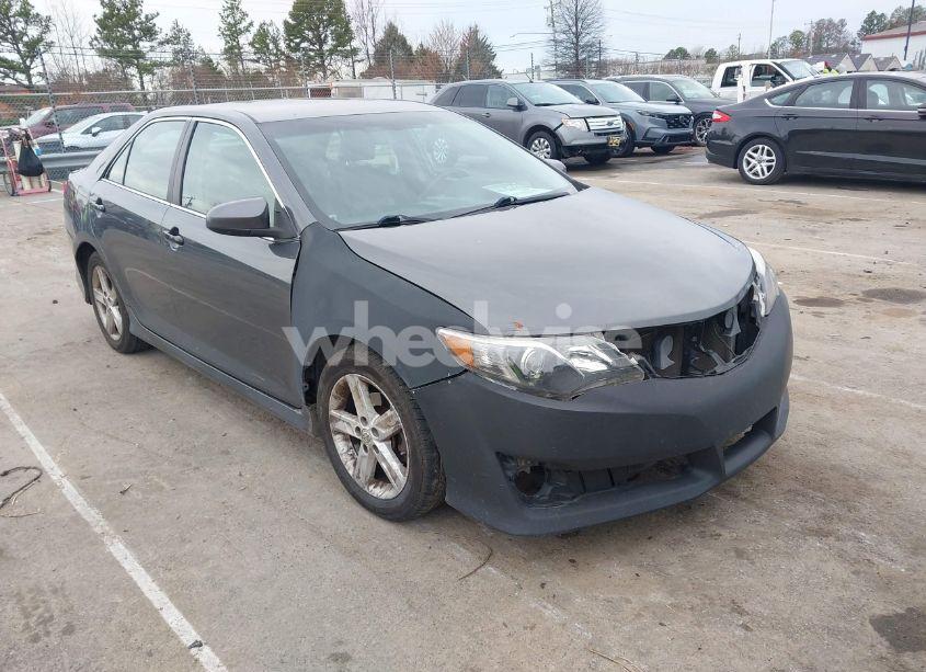 2012 Toyota Camry SE (VIN 4T1BF1FK4CU194062) main photo