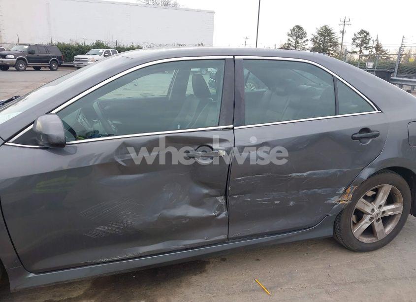 Photo 6 of 2012 Toyota Camry SE (VIN 4T1BF1FK4CU194062)