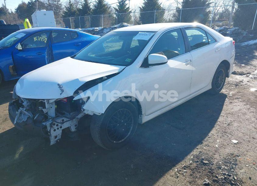 Photo 2 of 2012 Toyota Camry SE (VIN 4T1BF1FK4CU196104)