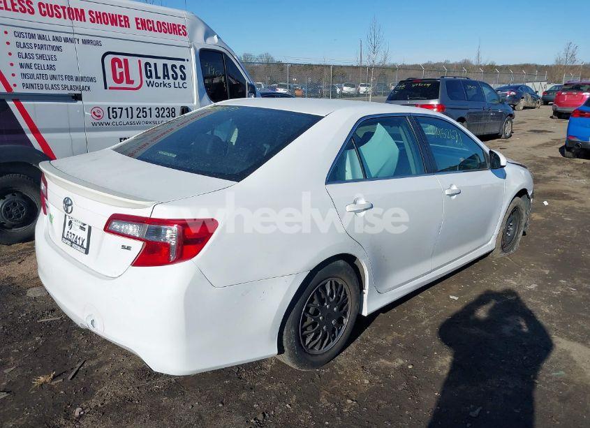 Photo 4 of 2012 Toyota Camry SE (VIN 4T1BF1FK4CU196104)