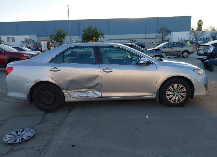 Photo 14 of 2012 Toyota Camry L (VIN 4T1BF1FK4CU500211)