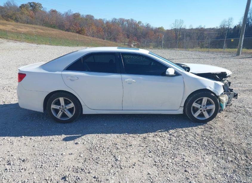 Photo 13 of 2012 Toyota Camry SE (VIN 4T1BF1FK4CU502752)