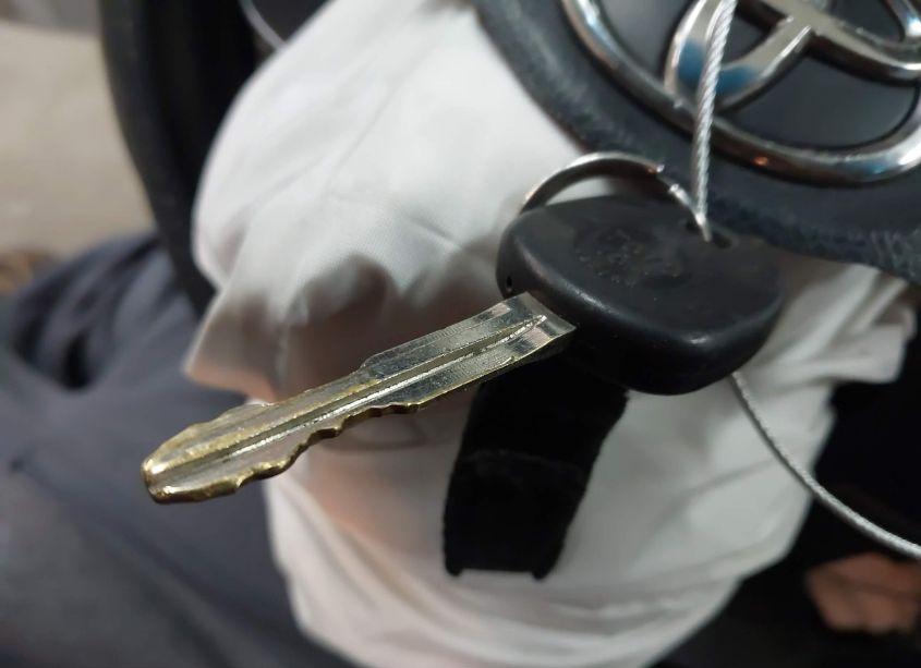 Photo 11 of 2012 Toyota Camry L (VIN 4T1BF1FK4CU527165)