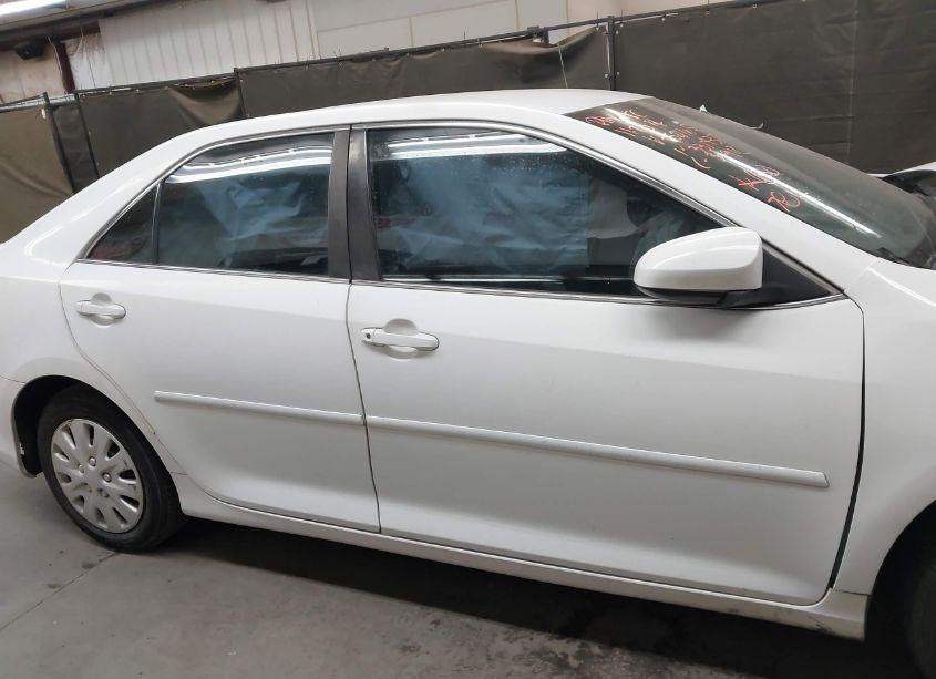 Photo 13 of 2012 Toyota Camry L (VIN 4T1BF1FK4CU527165)