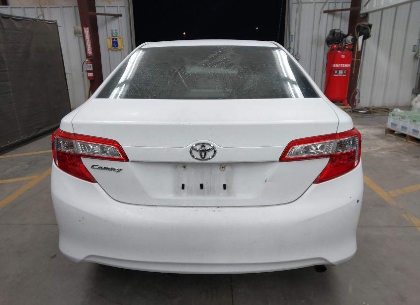 Photo 16 of 2012 Toyota Camry L (VIN 4T1BF1FK4CU527165)