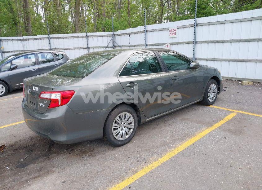 Photo 4 of 2012 Toyota Camry LE (VIN 4T1BF1FK4CU530650)