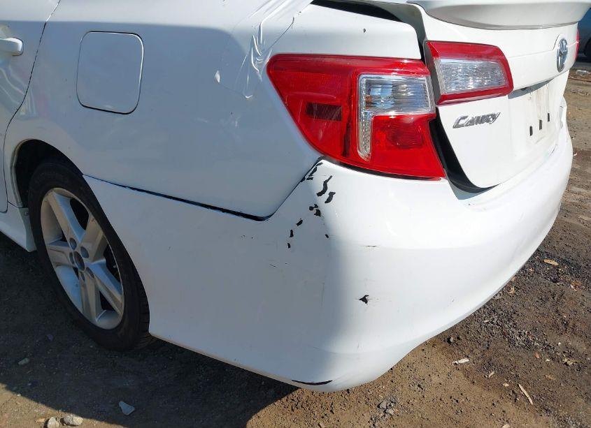 Photo 13 of 2012 Toyota Camry SE (VIN 4T1BF1FK4CU531359)