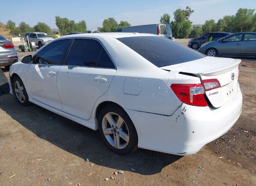 Photo 3 of 2012 Toyota Camry SE (VIN 4T1BF1FK4CU531359)