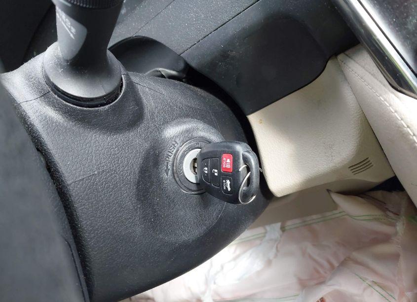 Photo 11 of 2012 Toyota Camry LE (VIN 4T1BF1FK4CU599127)