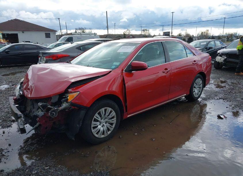 Photo 2 of 2012 Toyota Camry LE (VIN 4T1BF1FK4CU599127)