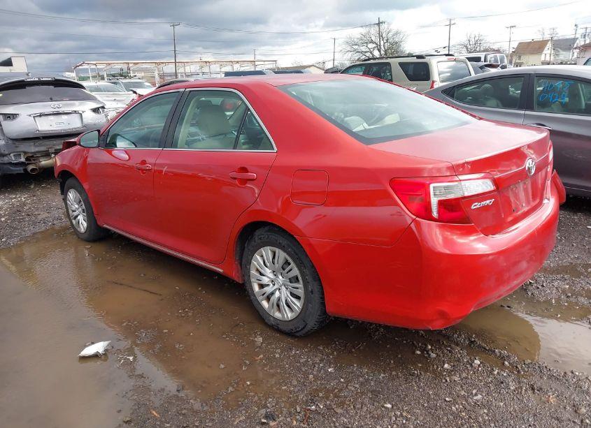 Photo 3 of 2012 Toyota Camry LE (VIN 4T1BF1FK4CU599127)