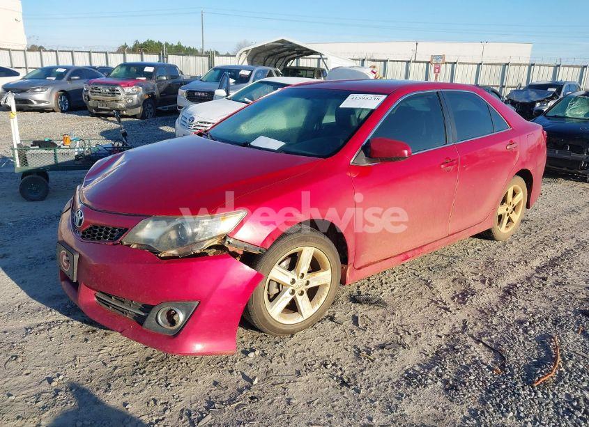 Photo 2 of 2012 Toyota Camry SE (VIN 4T1BF1FK4CU606710)