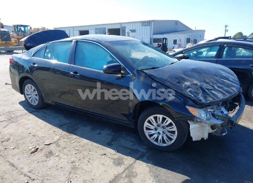 2012 Toyota Camry L (VIN 4T1BF1FK4CU610191) main photo