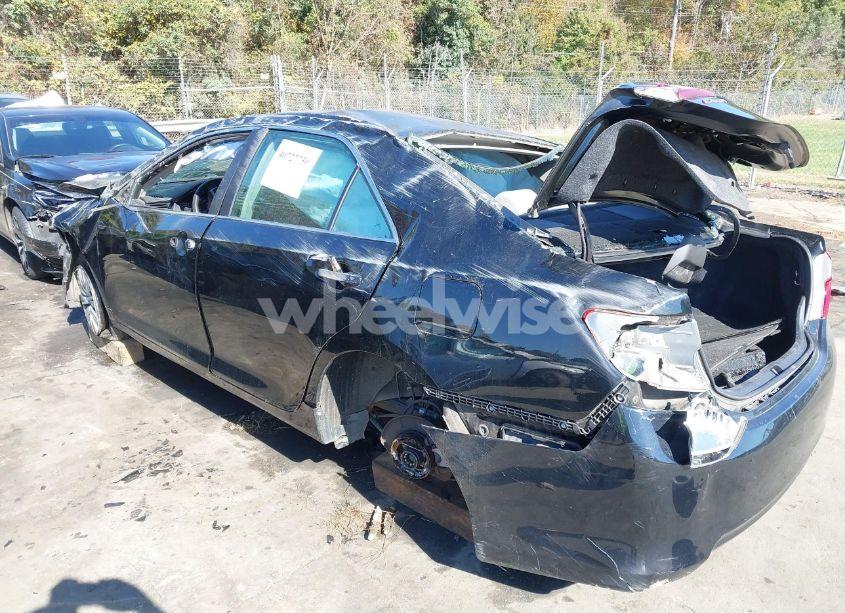 Photo 6 of 2012 Toyota Camry L (VIN 4T1BF1FK4CU610191)