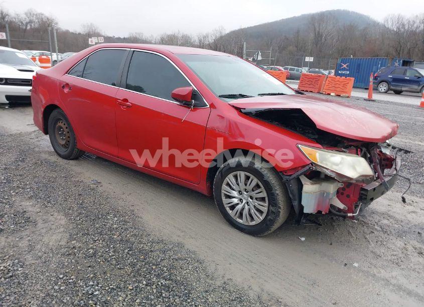 2012 Toyota Camry L (VIN 4T1BF1FK4CU610837) main photo