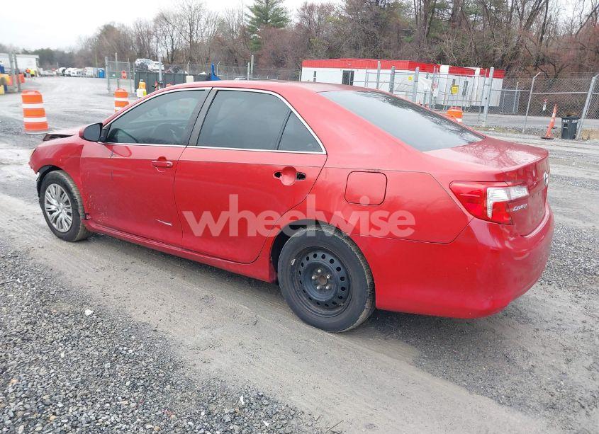 Photo 3 of 2012 Toyota Camry L (VIN 4T1BF1FK4CU610837)