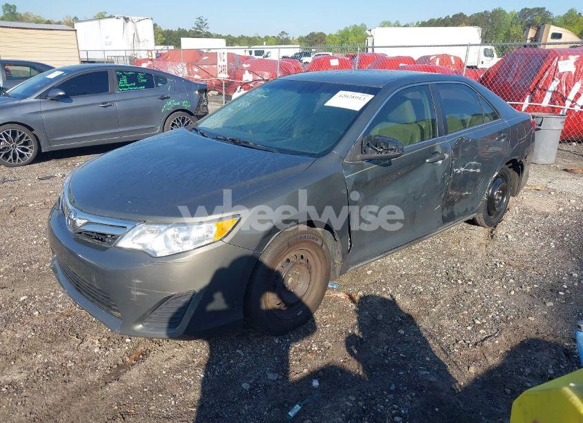 Photo 2 of 2012 Toyota Camry LE (VIN 4T1BF1FK4CU623815)