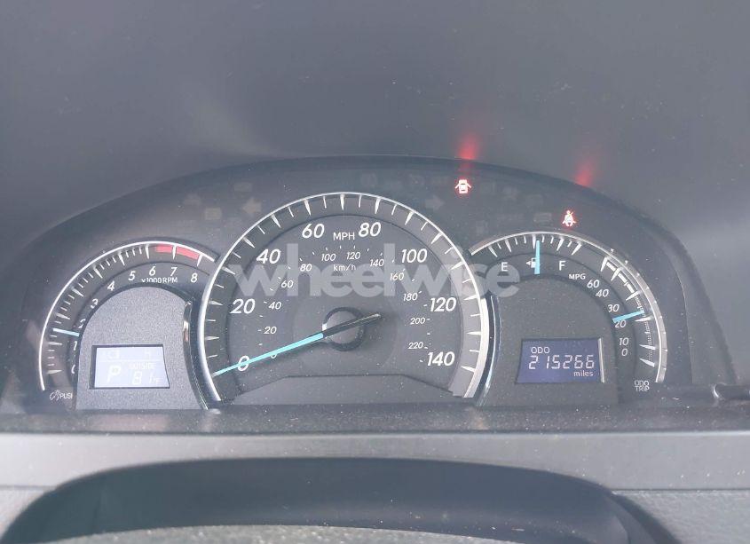 Photo 7 of 2013 Toyota Camry XLE (VIN 4T1BF1FK4DU211198)