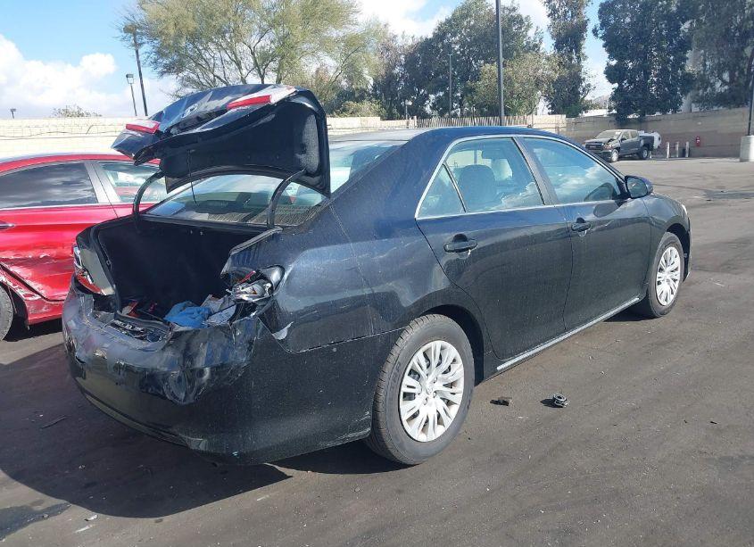 Photo 4 of 2013 Toyota Camry LE (VIN 4T1BF1FK4DU211217)