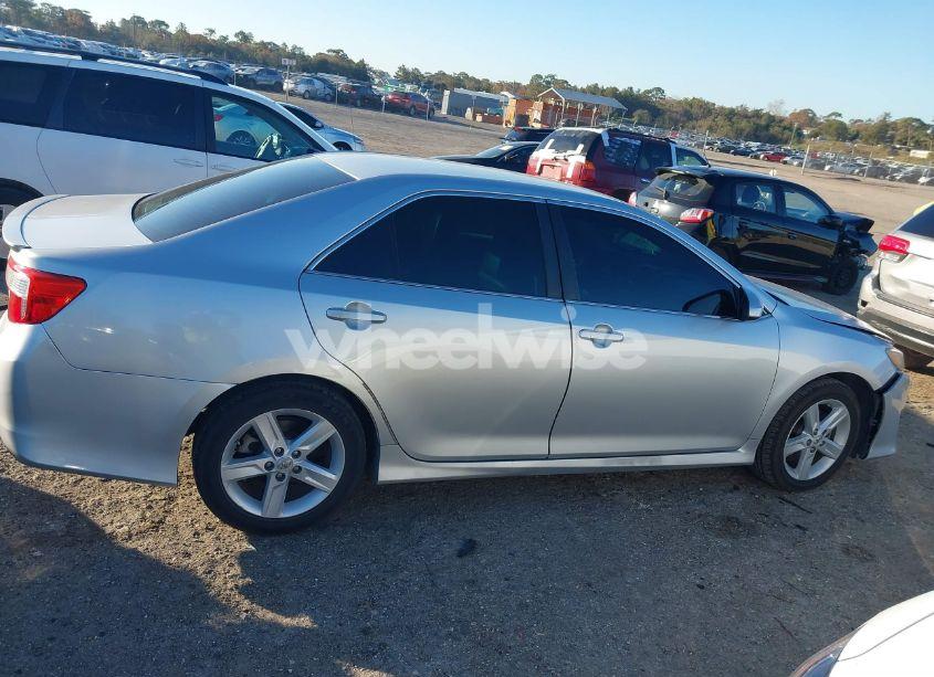 Photo 13 of 2013 Toyota Camry SE (VIN 4T1BF1FK4DU234187)