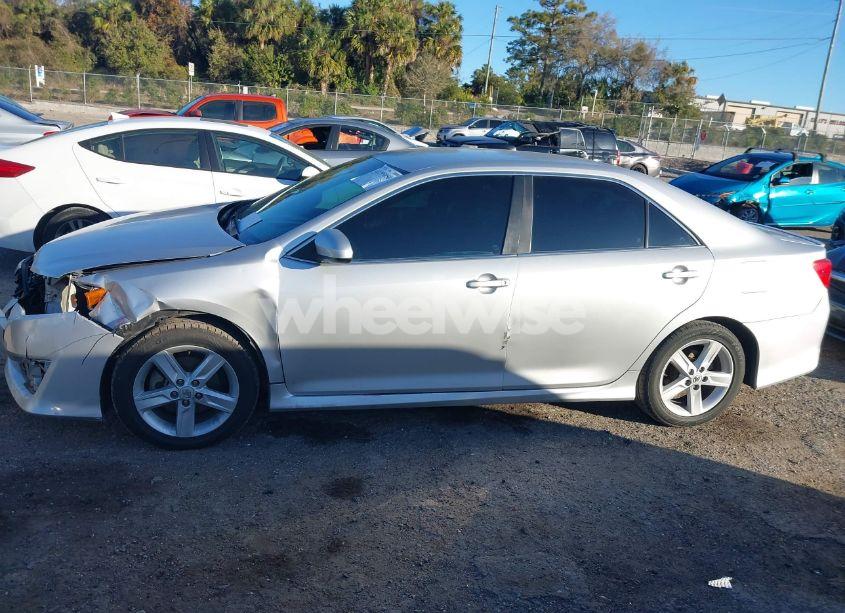 Photo 14 of 2013 Toyota Camry SE (VIN 4T1BF1FK4DU234187)