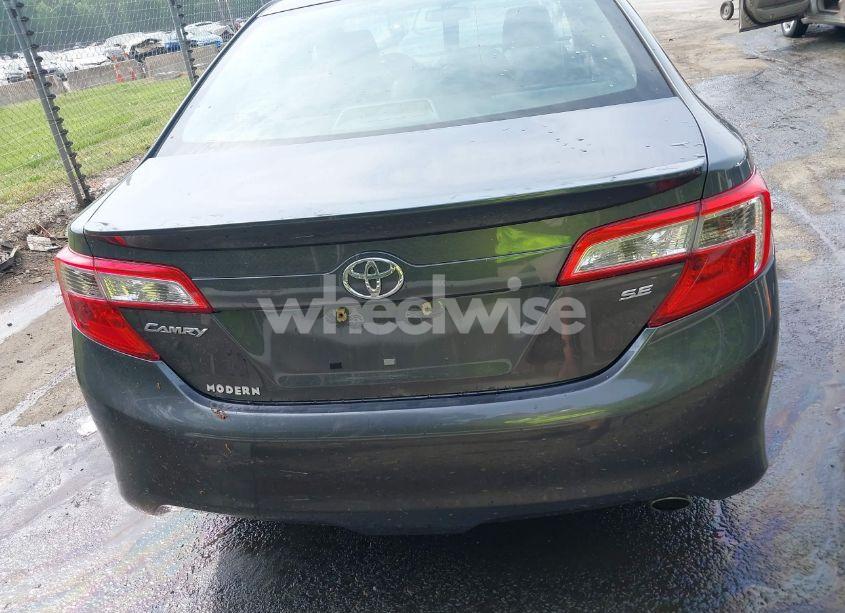 Photo 16 of 2013 Toyota Camry SE (VIN 4T1BF1FK4DU250793)