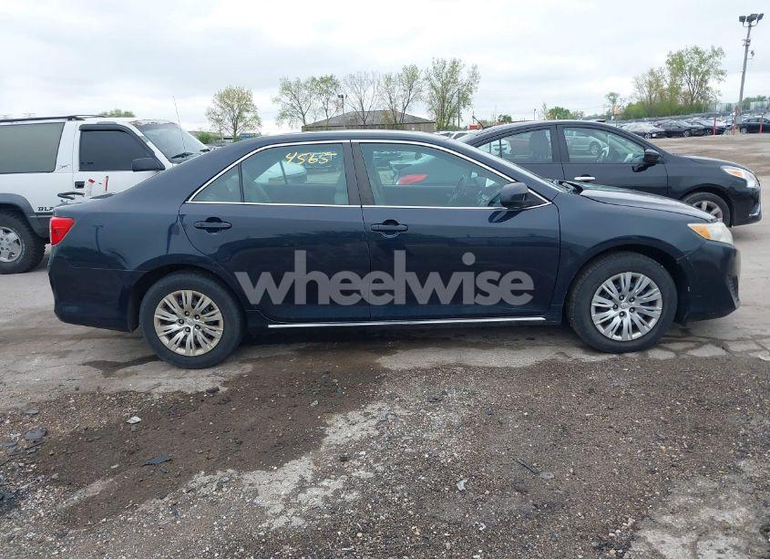 Photo 13 of 2013 Toyota Camry LE (VIN 4T1BF1FK4DU254083)