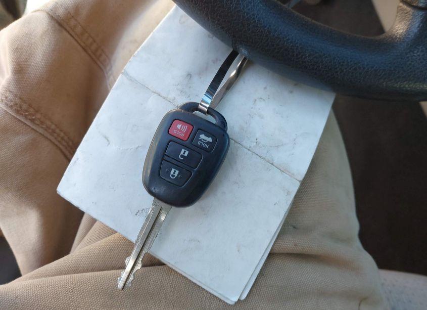 Photo 11 of 2013 Toyota Camry LE (VIN 4T1BF1FK4DU275953)