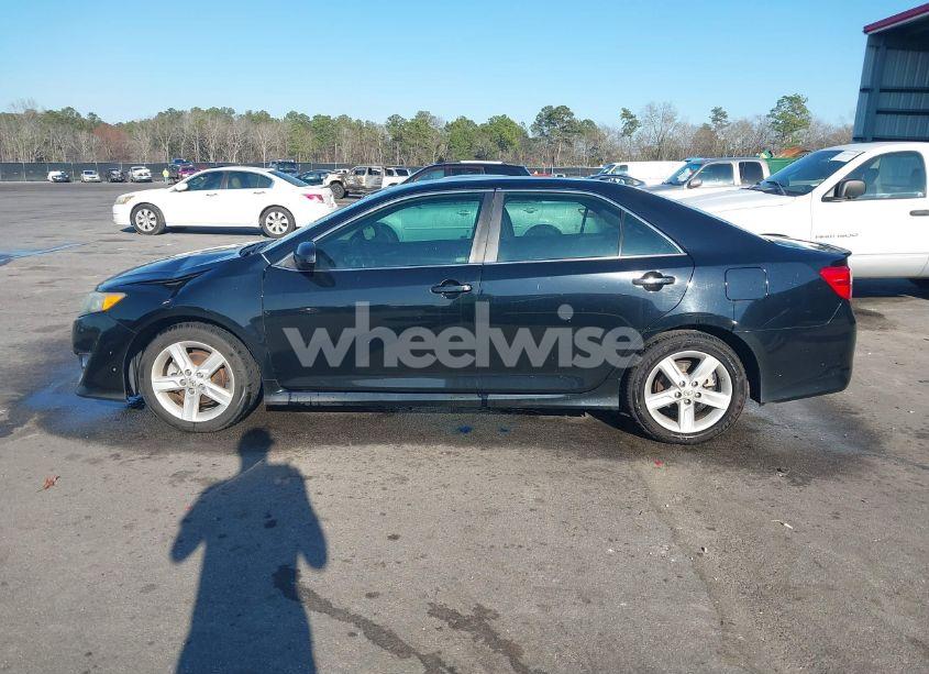 Photo 14 of 2013 Toyota Camry SE (VIN 4T1BF1FK4DU277735)