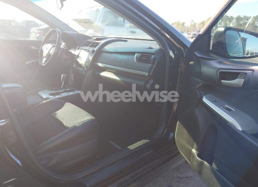 Photo 5 of 2013 Toyota Camry SE (VIN 4T1BF1FK4DU277735)