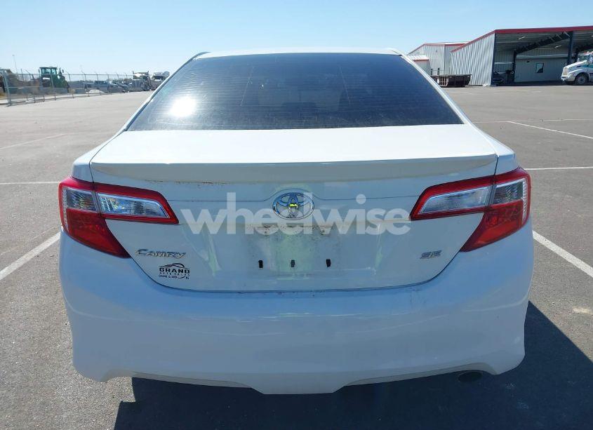 Photo 16 of 2013 Toyota Camry SE (VIN 4T1BF1FK4DU288007)
