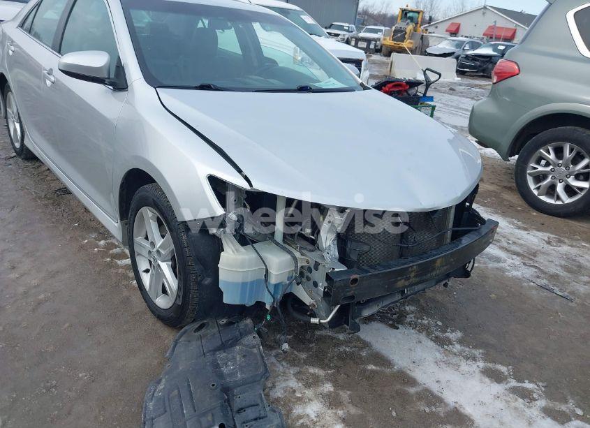 Photo 6 of 2013 Toyota Camry SE (VIN 4T1BF1FK4DU290839)