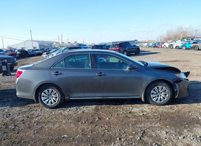 Photo 13 of 2013 Toyota Camry LE (VIN 4T1BF1FK4DU639062)