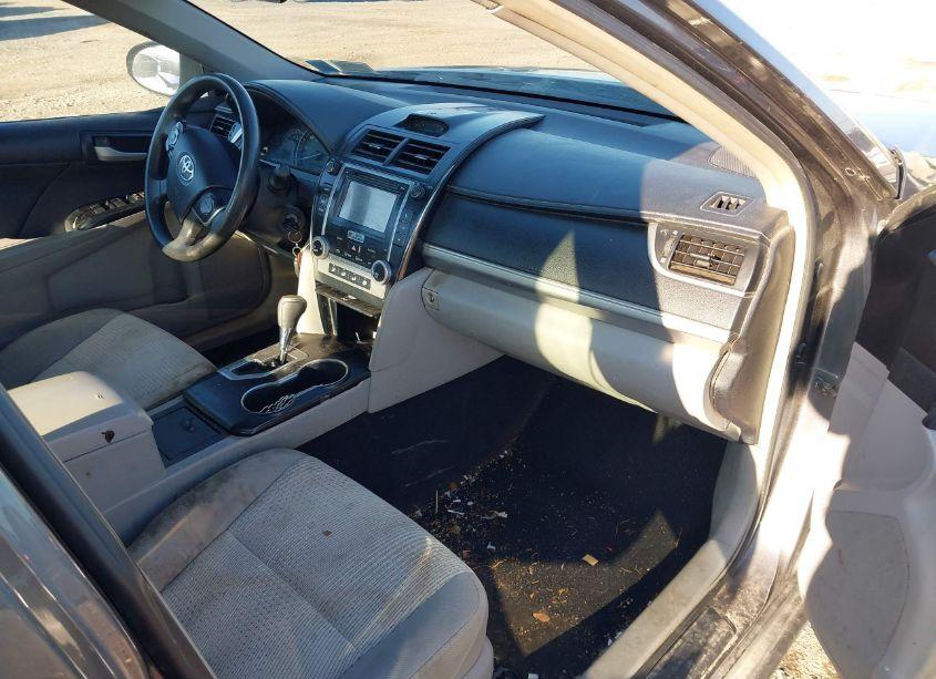 Photo 5 of 2013 Toyota Camry LE (VIN 4T1BF1FK4DU639062)