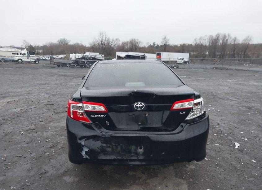 Photo 16 of 2013 Toyota Camry LE (VIN 4T1BF1FK4DU657139)