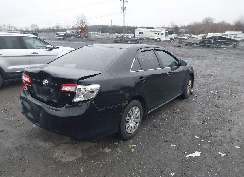 Photo 4 of 2013 Toyota Camry LE (VIN 4T1BF1FK4DU657139)