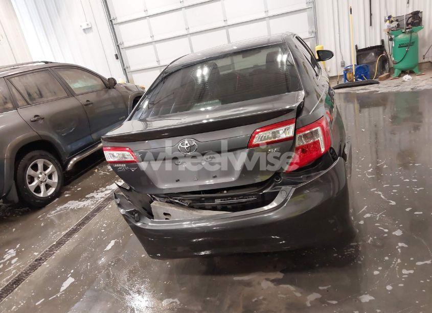 Photo 17 of 2013 Toyota Camry L/LE/SE/XLE (VIN 4T1BF1FK4DU657674)