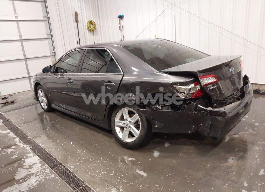 Photo 3 of 2013 Toyota Camry L/LE/SE/XLE (VIN 4T1BF1FK4DU657674)