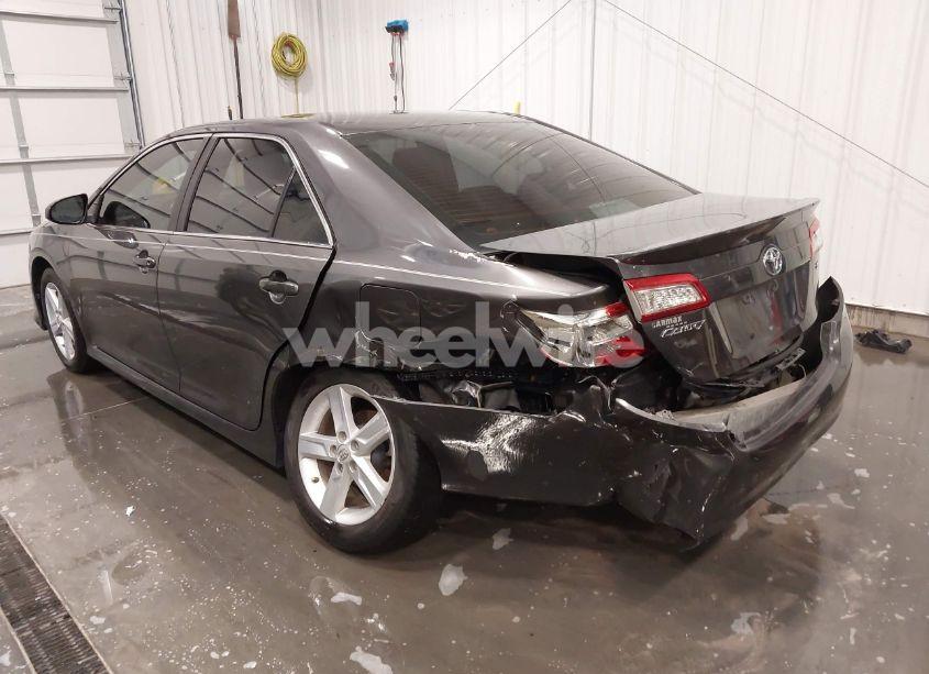 Photo 6 of 2013 Toyota Camry L/LE/SE/XLE (VIN 4T1BF1FK4DU657674)