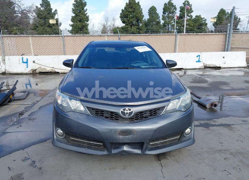 Photo 12 of 2013 Toyota Camry SE (VIN 4T1BF1FK4DU660090)