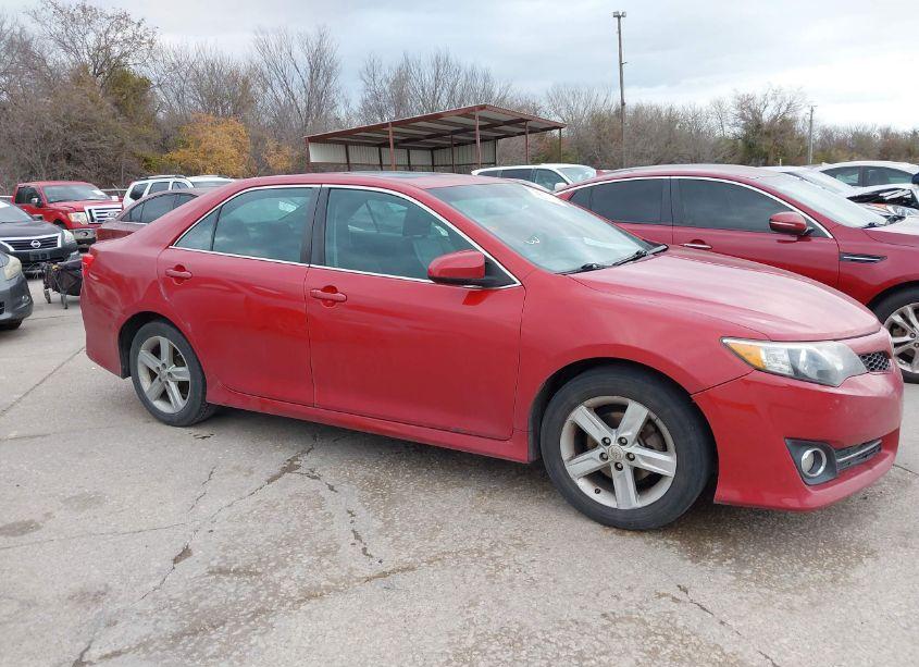 Photo 13 of 2013 Toyota Camry SE (VIN 4T1BF1FK4DU679884)