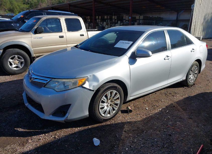 Photo 6 of 2013 Toyota Camry LE (VIN 4T1BF1FK4DU704766)