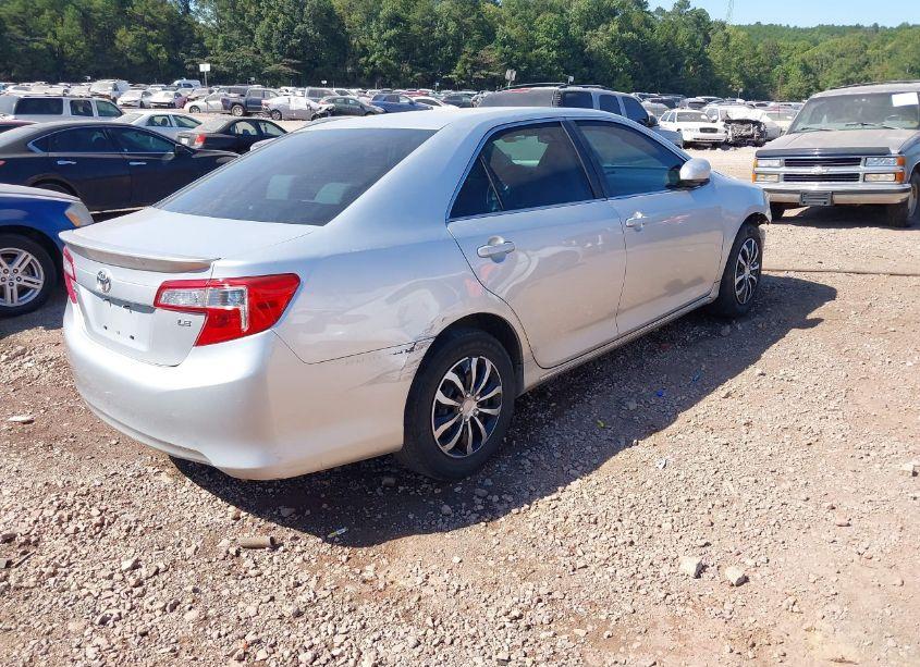 Photo 4 of 2013 Toyota Camry LE (VIN 4T1BF1FK4DU723429)