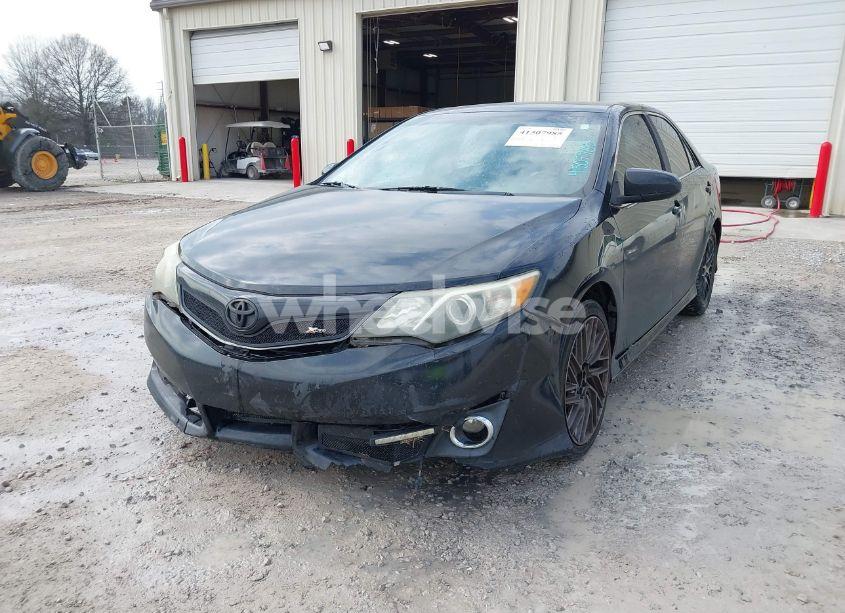 Photo 6 of 2014 Toyota Camry SE (VIN 4T1BF1FK4EU303980)